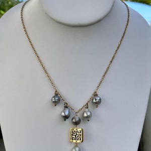 Tahitian Black Pearl Necklace: Unkown Metal Chain, Handmade in Tahiti