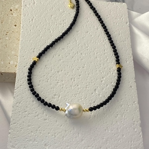 Small Black Agate Baroque Pearl Necklace Beaded Necklace Black Agate Necklace Gemstone Necklace Black Necklace Boho Necklace Valentines Gift