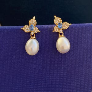 Gold Floral Stud Earrings with Teardrop Pearl Baroque Pearl Earrings Drop Pearl Earrings Wedding Earrings Statement Earrings Bridal Earrings