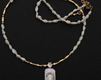 Rectangle Pearl Pendant Necklace, Tiny Keshi Necklace, Elegant Small Pearl Necklace, Dainty Baroque Pearl Necklace, Wedding Guest Necklace
