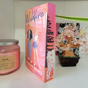 Wildfire by Hannah Grace Sprayed Edges Book, Custom Sprayed Edges, Stenciled Edges, Special Edition Book, Painted Edges, foreedge painting
