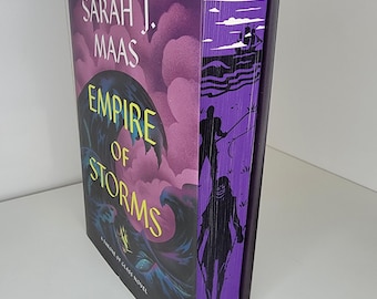 Libro Empire of Storms con bordes pintados, bordes con plantilla, pintura en el canto, libros de edición especial, decoración literaria, bordes pintados a medida.