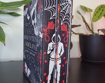Haunting Adeline, Cat & Mouse Duet sprayed edges book, stenciled edges, special edition book, book merch, fore edge painting, dark romance