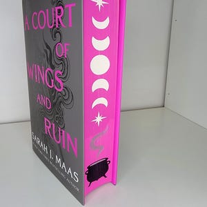 A Court of Wings & Ruin Sprayed Edge Book, Sarah J Mass, Acotar Series, Stenciled Edges, fore edge painting, Special Edition Books