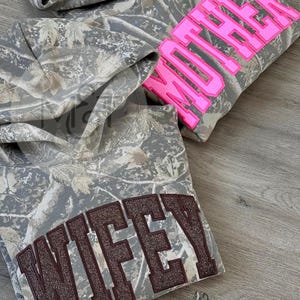 Personalized Camo Glitter Text Apparel Hunting Gift Mama Shirt Custom Name Deadtree Pattern Camouflage Clothing Birthday Present Wifey