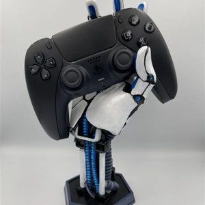 Futuristic Robot Hand Console Controller Holder Sci-Fi Gaming Setup Companion image 2