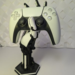 Futuristic Robot Hand Console Controller Holder Sci-Fi Gaming Setup Companion image 3