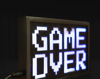 Enseigne LED RVB rétro gaming 8 bits - Éclairage Game Over personnalisé