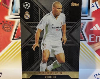 サッカー選手カード　クリスティアーノ・ロナウド　ウエハース Amazon.co.jp: PANINI BLACK GOLD クリスティアーノロナウド
