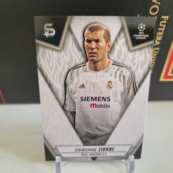 Zinedine Zidane Topps Superstars 2023. Real Madrid. Soccer Card