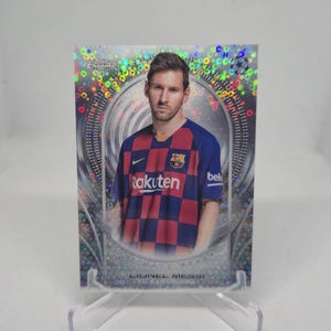 Lionel Messi "Ultimate Stage Chrome Card" Topps UEFA Club Competitions 2024/2025. Soccer card. Trading card. Combined shipping. Read info.