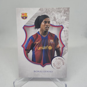 RONALDINHO Topps FC Barcellona 125° anniversario 2024. Carta da calcio. Spedizione combinata.