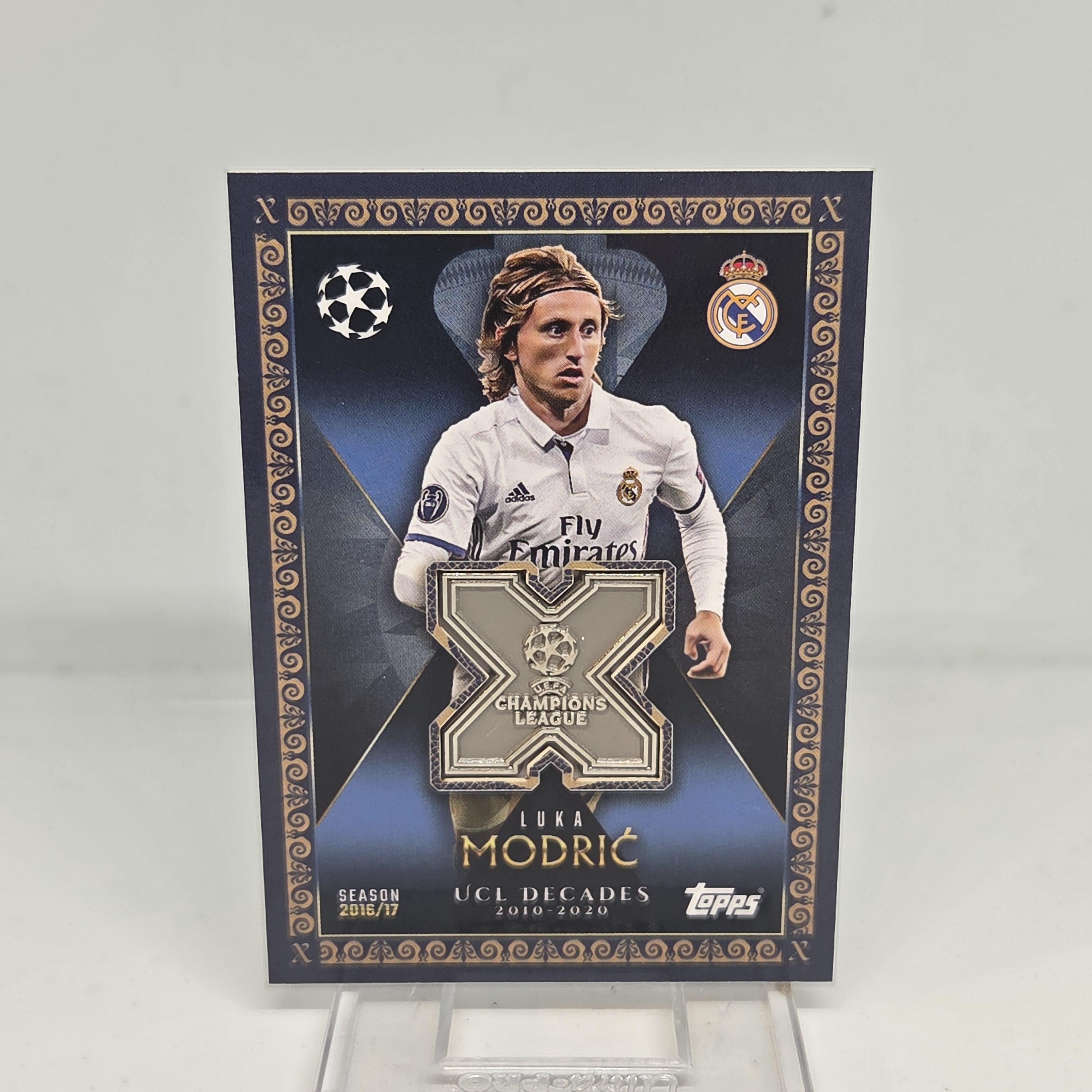 Luka Modric UCL DECADES RELIC Topps Match Attax Extra 25/26