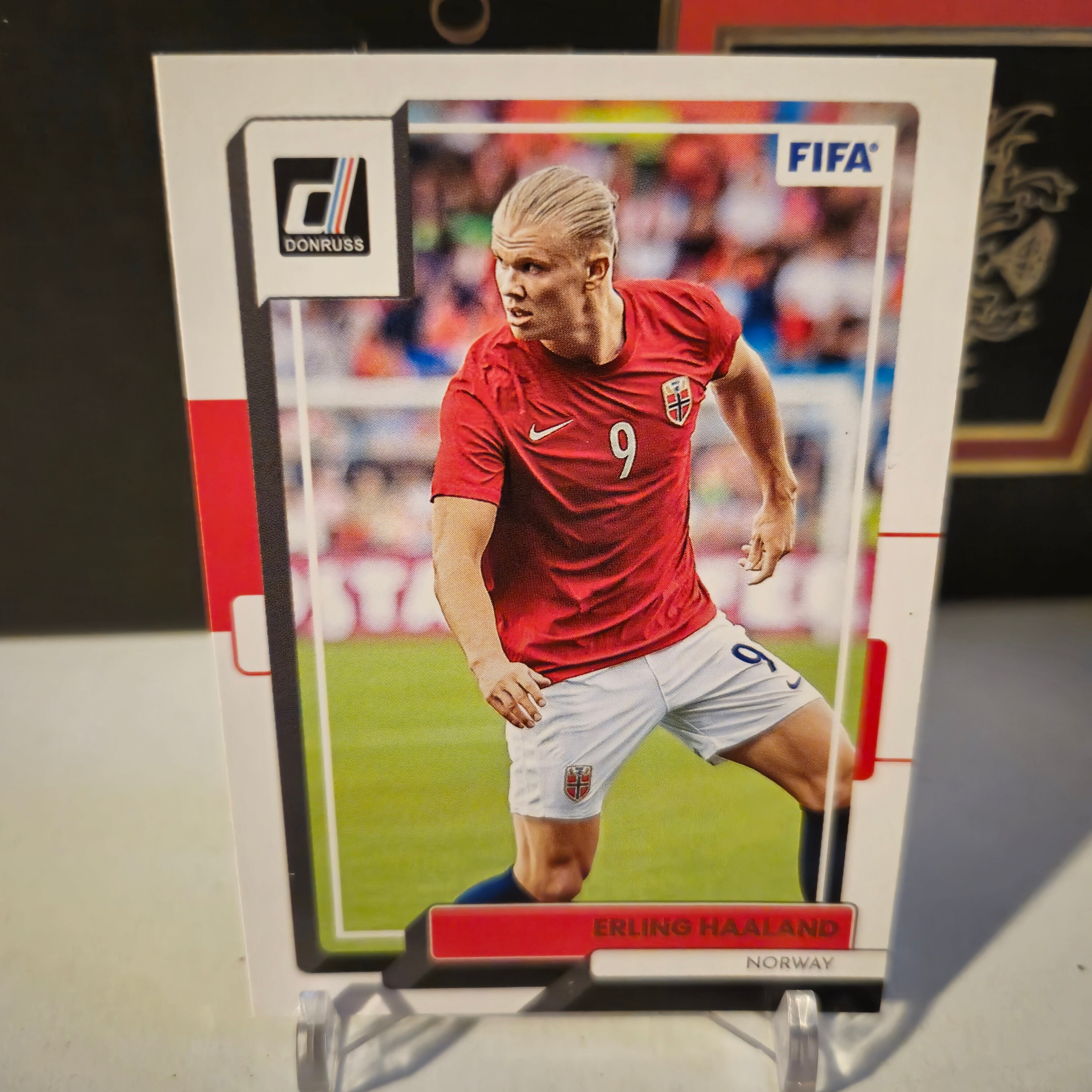 Erling Haaland Panini Donruss 2022/23. Soccer Card. Trading Card