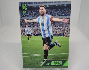 LIONEL MESSI – 2022 Topps Total Football Total Performers 99 Card