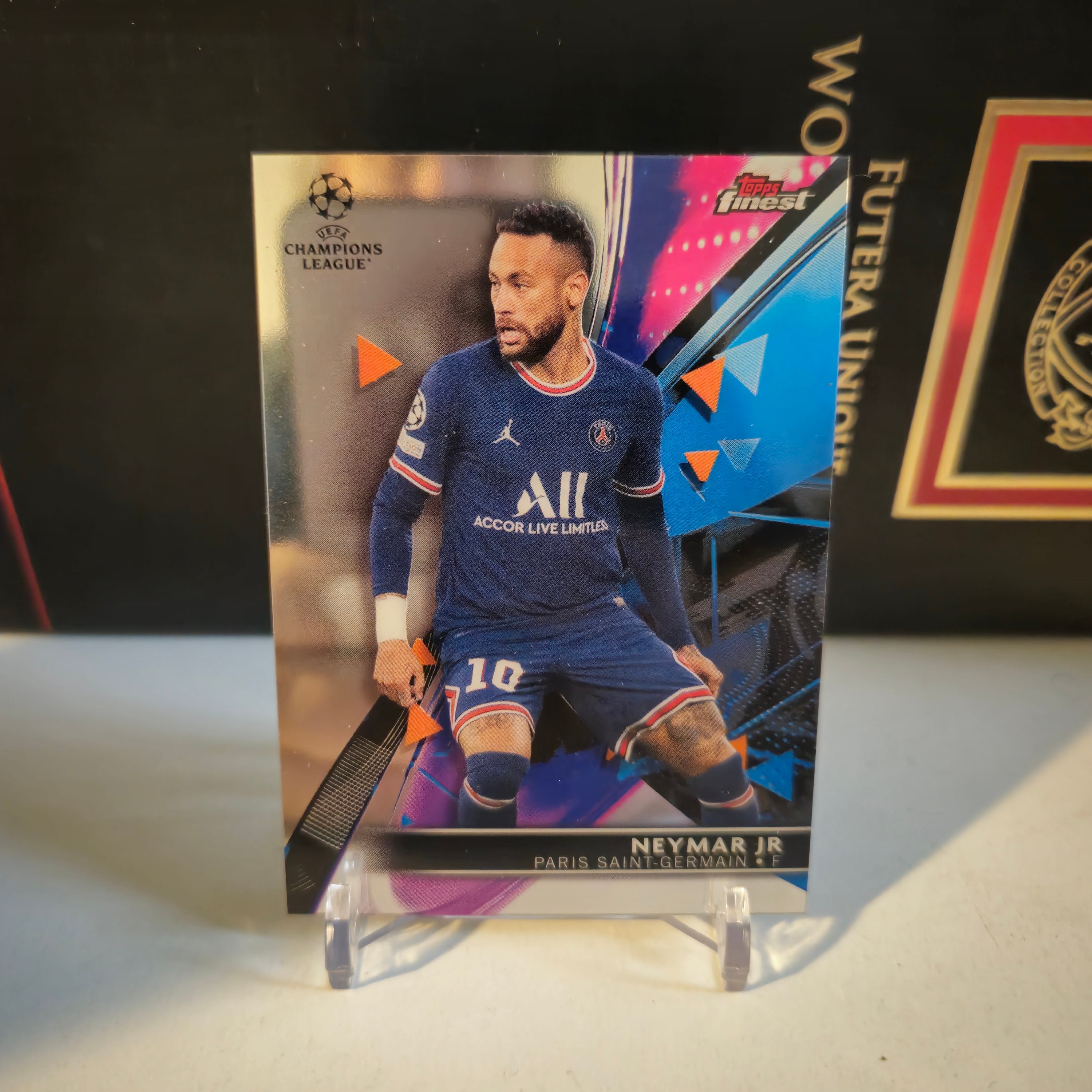 Neymar JR Topps Finest Paris Soccer Card