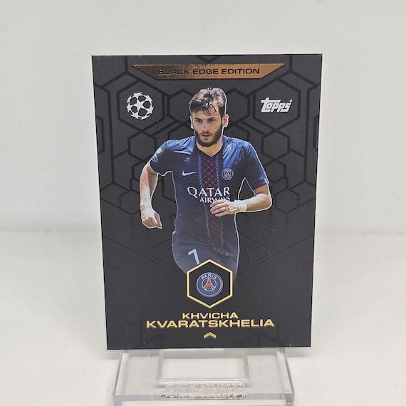 Khvicha Kvaratskhelia Topps Match Attax Extra 25/26 Black Edge