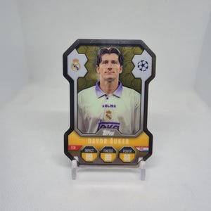 Davor Suker "Chrome Pro Elite Shield" Match Attax 24/25. Real Madrid. Tarjeta de fútbol. Tarjeta coleccionable. Envío combinado. Leer información.