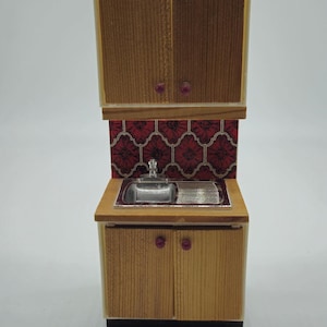 Lundby Vintage 1970s Lundby Dollhouse Kitchen Sink Cabinet, 1:16 Scale Miniature Wooden Kitchen Unit with Red Tiles & Purple Knobs, Sweden