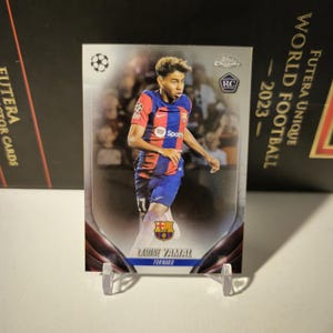 Topps Lamine Yamal RC Chromé UEFA 23/24. Barcelone. Carte de football. Carte à collectionner. Expédition combinée. Lisez les informations.