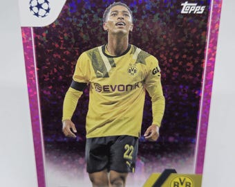 ジュード・ベリンガム「ピンクスパークル」Topps 22/23。ボルシア