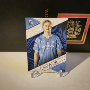 Erling Haaland Topps Superstars 2024. Cromos de fútbol. Cromos coleccionables. Envío combinado. Leer información.