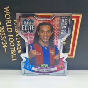 RONALDINHO « Pro Elite Crome X », Topps Match Attax Extra 2024. Carte de football. Carte à collectionner. Expédition combinée. Lisez les informations.