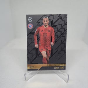 Leroy Sane "Black Edge" Match Attax 24/25. Bayern Múnich. Tarjeta de fútbol. Tarjeta coleccionable. Envío combinado. Leer información.