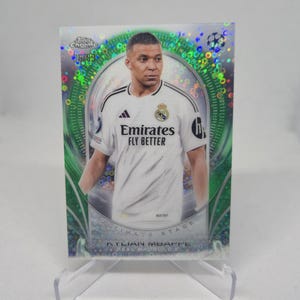 Kylian Mbappé /99ex "Ultimate Stage Chrome Card" Topps UEFA Club Competitions 24/25. Tarjeta de fútbol. Envío combinado. Leer información.