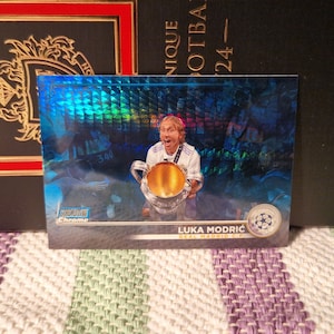 Luka Modric, Stadium Club Chrome 2022. Carte de football. Carte à collectionner. Expédition combinée. Lire les informations