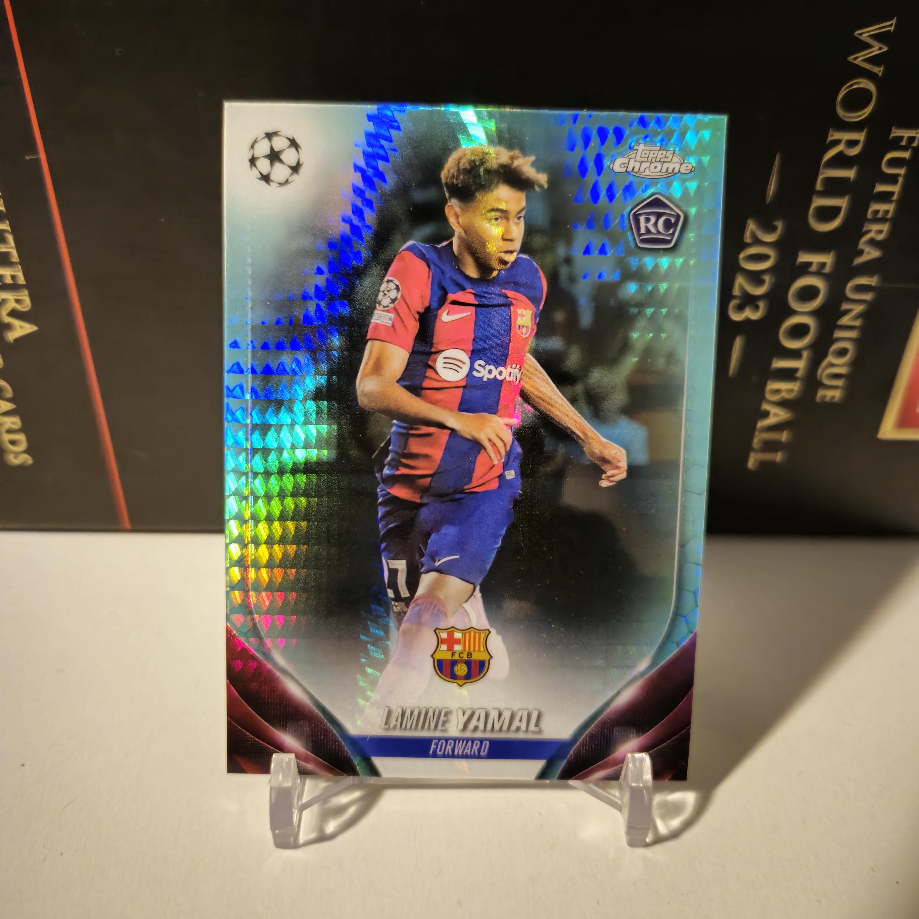 Lamine Yamal RC「アクア」Topps Chrome Uefa 23/24。バルセロナ