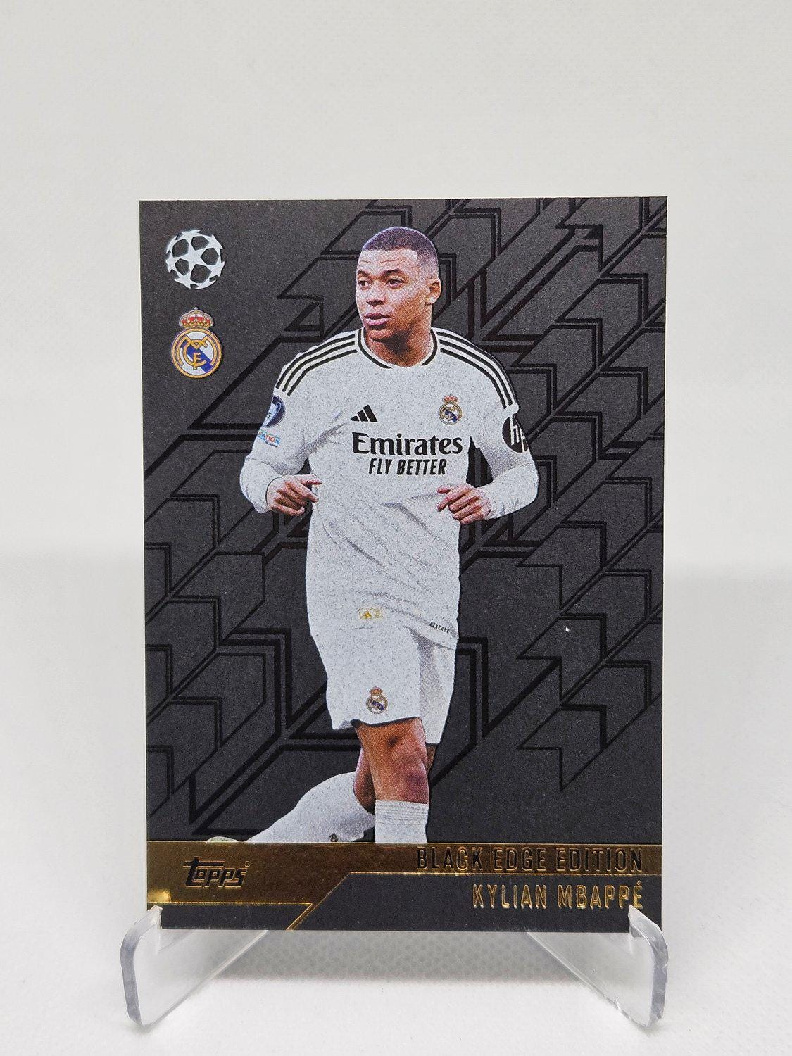 2022-23 Topps Finest UCL PSG The Man Kylian Mbappe Blue /150