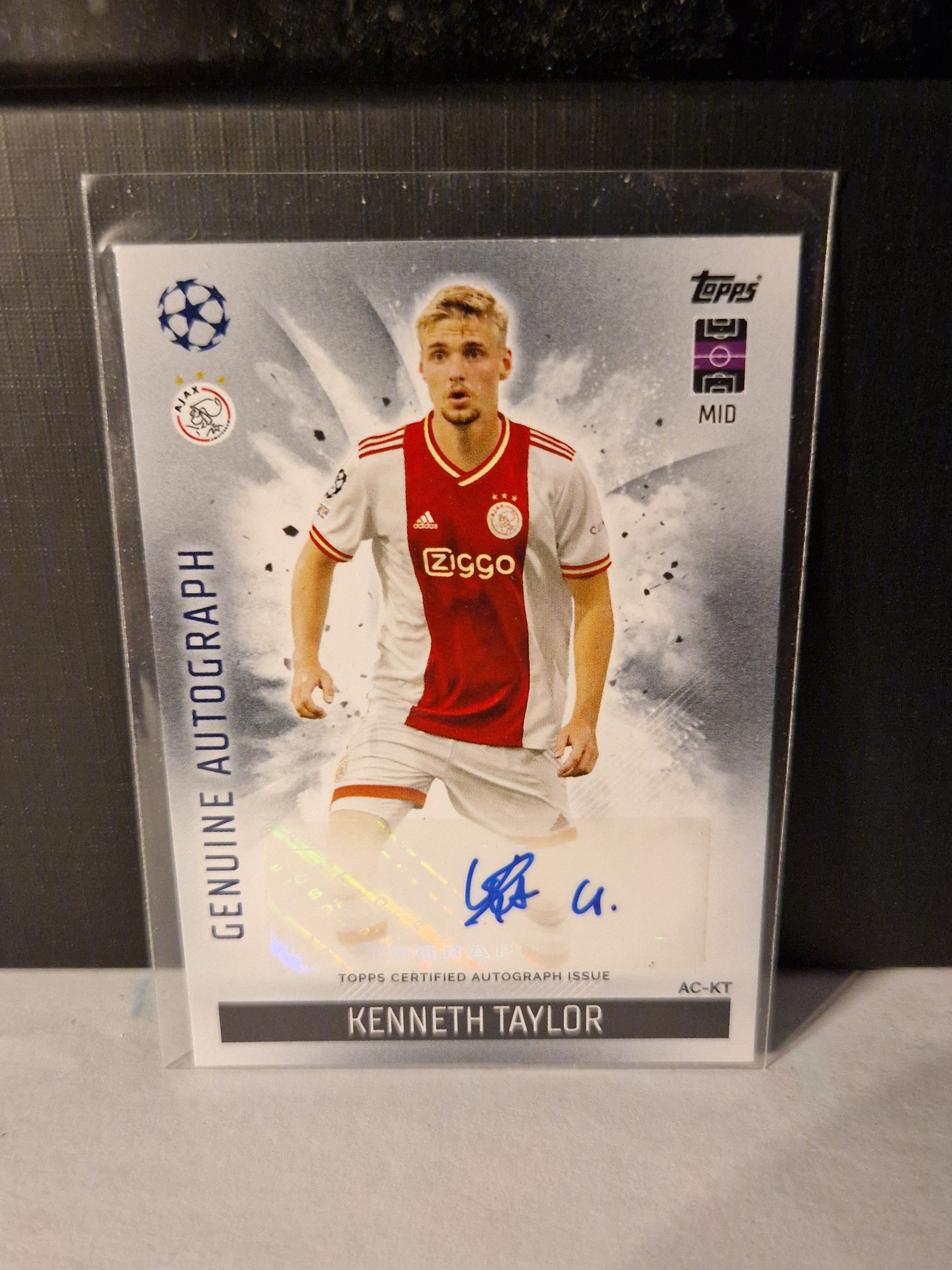 Kenneth Taylor AUTO Topps Match Attax 22/23 Soccer Card. Trading