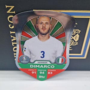 DiMarco « Chrome Pro Elite Shield », Topps Match Attax Euro 2024. Italie. Carte de football. Carte à collectionner. Expédition combinée. Lisez les informations.