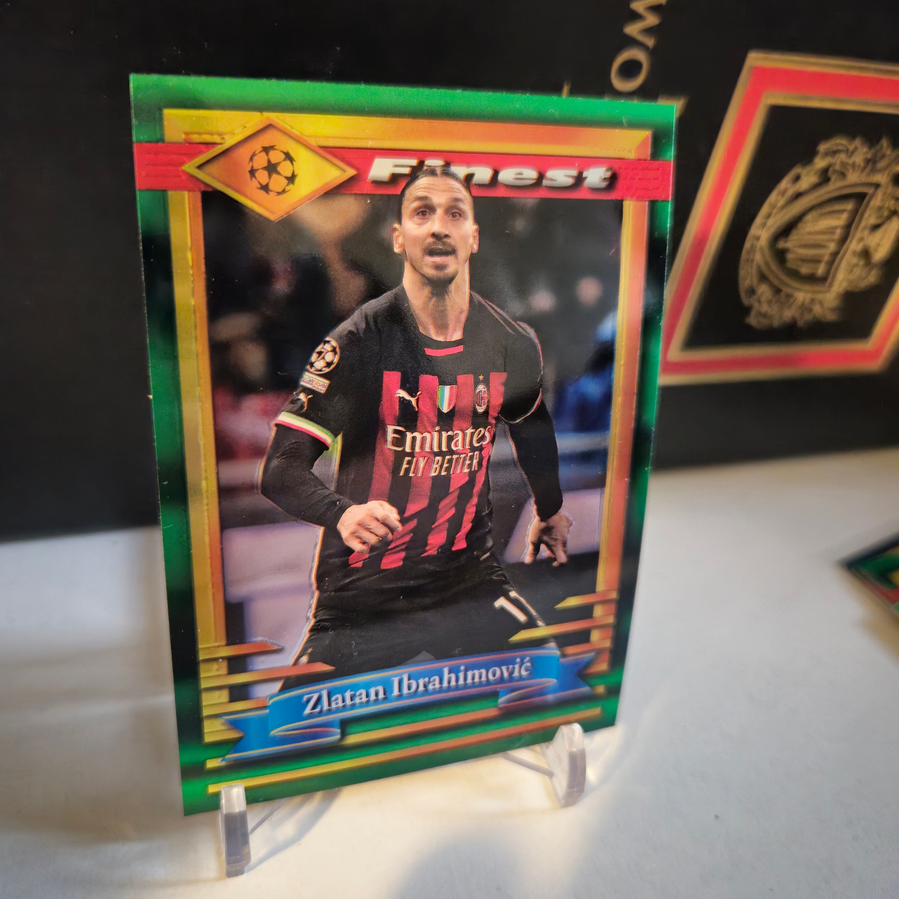 ズラタン・イブラヒモビッチ Topps Finest 2022。ACミラン。サッカー