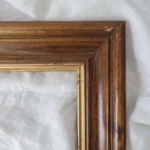 Vintage Medium Brown and Gold Wooden Picture Frame - Solid Wood - Holds an 8x10 in Painting