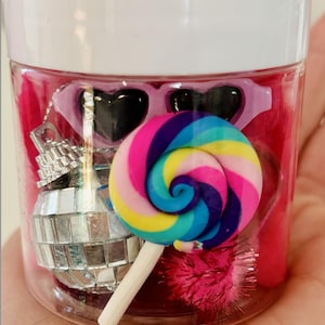 Little Girl / Barbie inspirierte Sensory Playdough glas, Party Favor - 4 Unzen ungiftiger, hausgemachter Teig