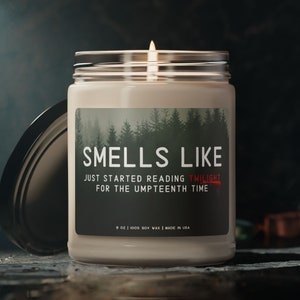 Twilight Candle, Smells Like Just Started Reading TWILIGHT for the Umpteenth time, Edward Jacob Candle, Bella Swan, Twilight Fan Merch
