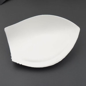 High-quality IVORY Foam Bra Inserts Pads Push-Up Molded Bra Cups Lingerie Dance Costume Dresses Swimwear Sew in Bra Insert pushup Maidenform