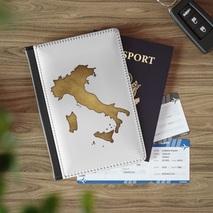 Map of Italy Passport Cover European Passport Holder Italy Passport Case Italian Aesthetic Gift For Traveler Positano Italy Travel Gift