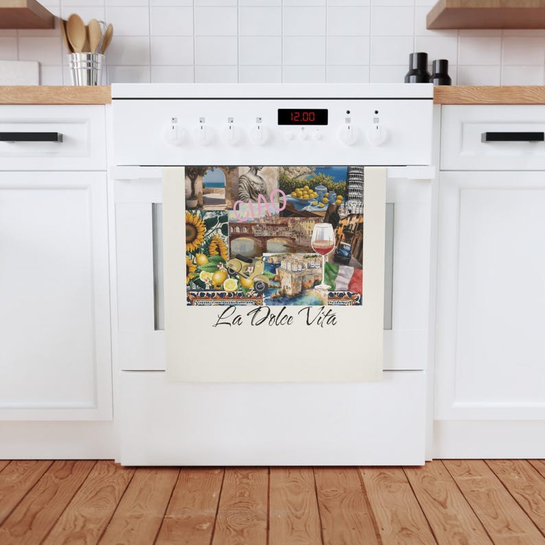 SoSheTravels La Dolce Vita Tea Towel - Thumbnail 4