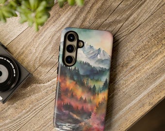 Etui na iPhone'a z motywem górskiego lasu w akwareli: prezent dla miłośników natury i outdooru