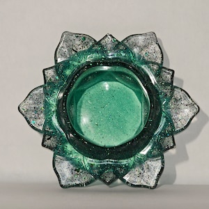 Resin Lotus Flower candle/trinkets holder