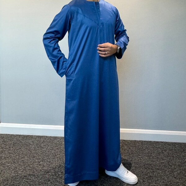 Royal Blue Men’s Omani Thobe Jubbah