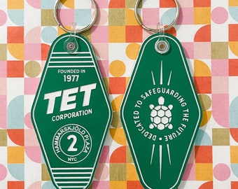 TET Corporation - The Dark Tower series | Retro Motel Keychain