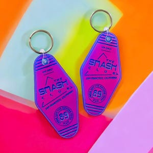 The Smash Club | Retro Motel Keychain