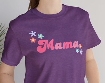 Retro Mama Shirt with flowers Mom Tee Shirt Mothers Day Crewneck Trendy Mom T-Shirt New Mom Gift For Mom Life Shirt Mommy Shirt Vintage Mama