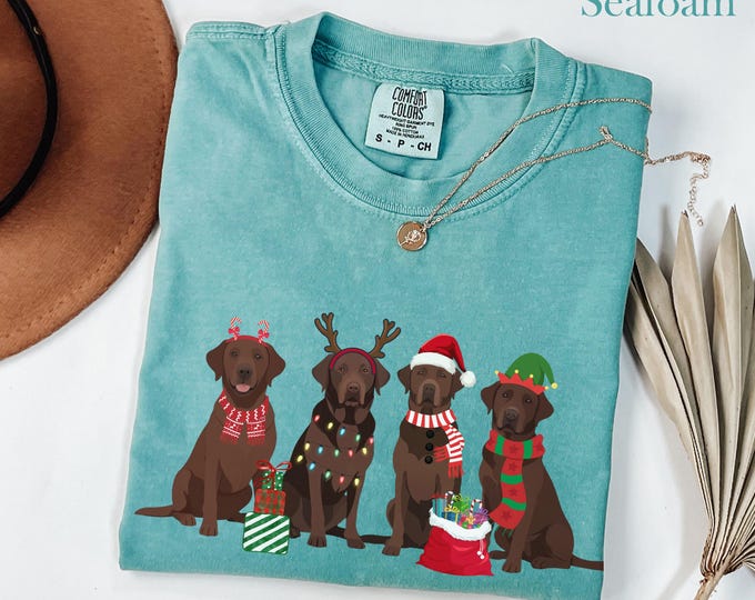 Christmas Chocolate Lab Shirt X-mas Labrador Retriever T-Shirt Xmas Holiday Dog TShirt Brown Labrador Mom Tee Lab Mama Gift for Lab Owner T