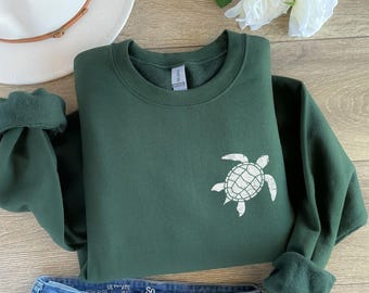 Vintage Sea Turtle Sweatshirt Summer Sweatshirt for Women Trendy Crewneck Beach Shirt Summer Shirt Save the Turtle Sweater Ocean Lover Gift