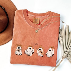 Cowboy Ghost Shirt Comfort Colors Halloween T-Shirt Cute Country Shirt For Fall T Shirt Cute Ghost Tee Halloween Ghost Shirt Cowgirl Tshirt